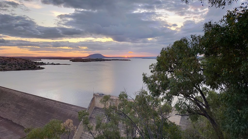 Burdekin Falls Dam Caravan Park | Ravenswood Rd, Ravenswood QLD 4816, Australia | Phone: (07) 4770 3177