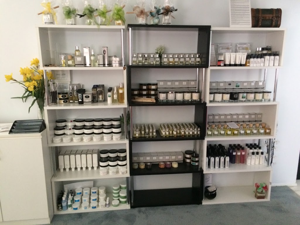 The Perfume & Skincare Company | 1 Hoddle Ln, Robertson NSW 2577, Australia | Phone: (02) 4885 1377