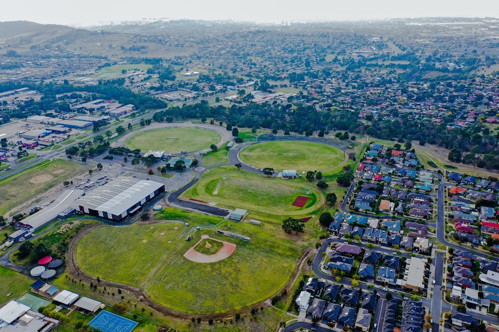 Pakenham Football Club | Olympic Way, Pakenham VIC 3810, Australia | Phone: 0417 540 793