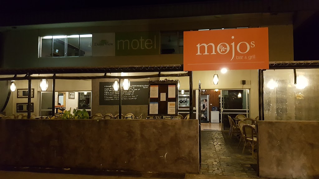 Mojos Bar and Grill | restaurant | 41 Front St, Mossman QLD 4873, Australia | 0740981202 OR +61 7 4098 1202