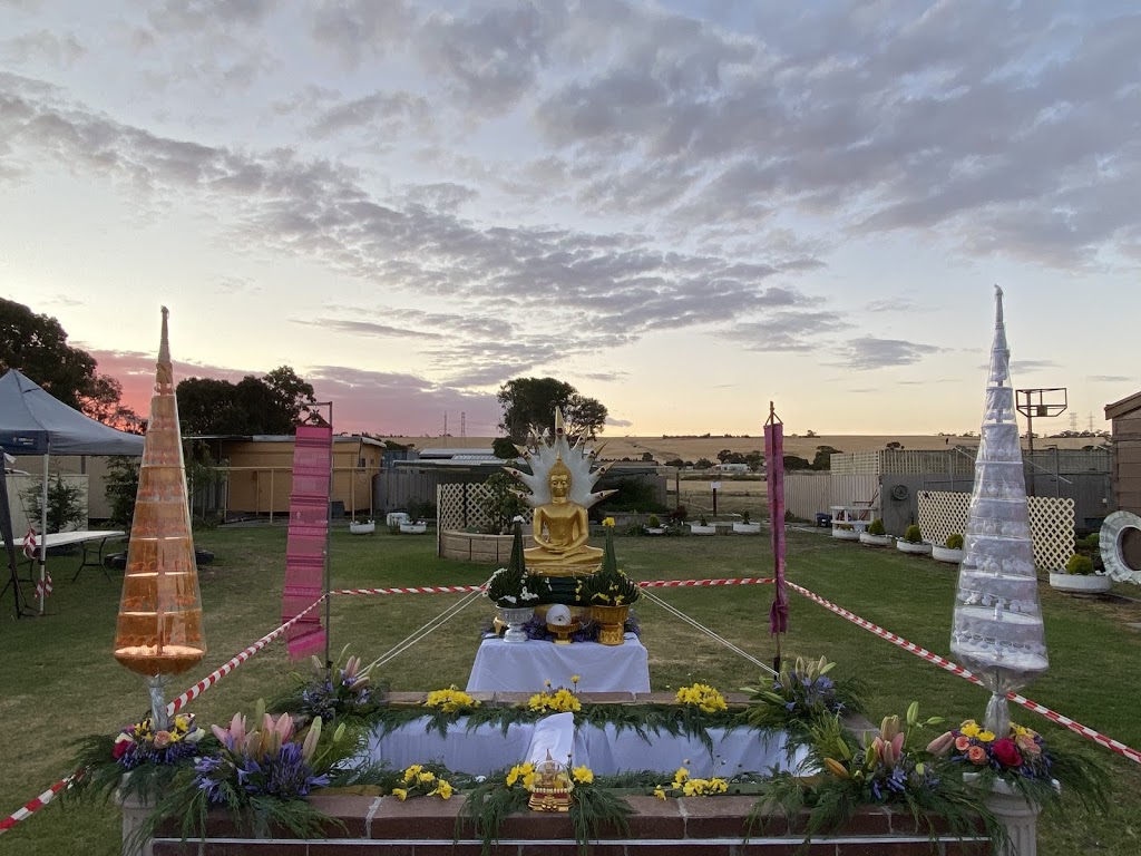 Buddhist Monastery, Meditation Centre, Samphanthawong Australia | place of worship | 85 Tillys Rd, Lara VIC 3212, Australia | 0405901290 OR +61 405 901 290