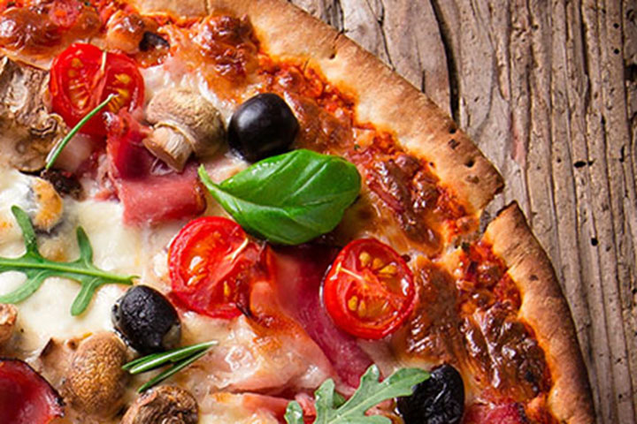 Soul Pizza, Pasta and Ribs | 3/31 Aubrey St, Surfers Paradise QLD 4217, Australia | Phone: (07) 5504 7757