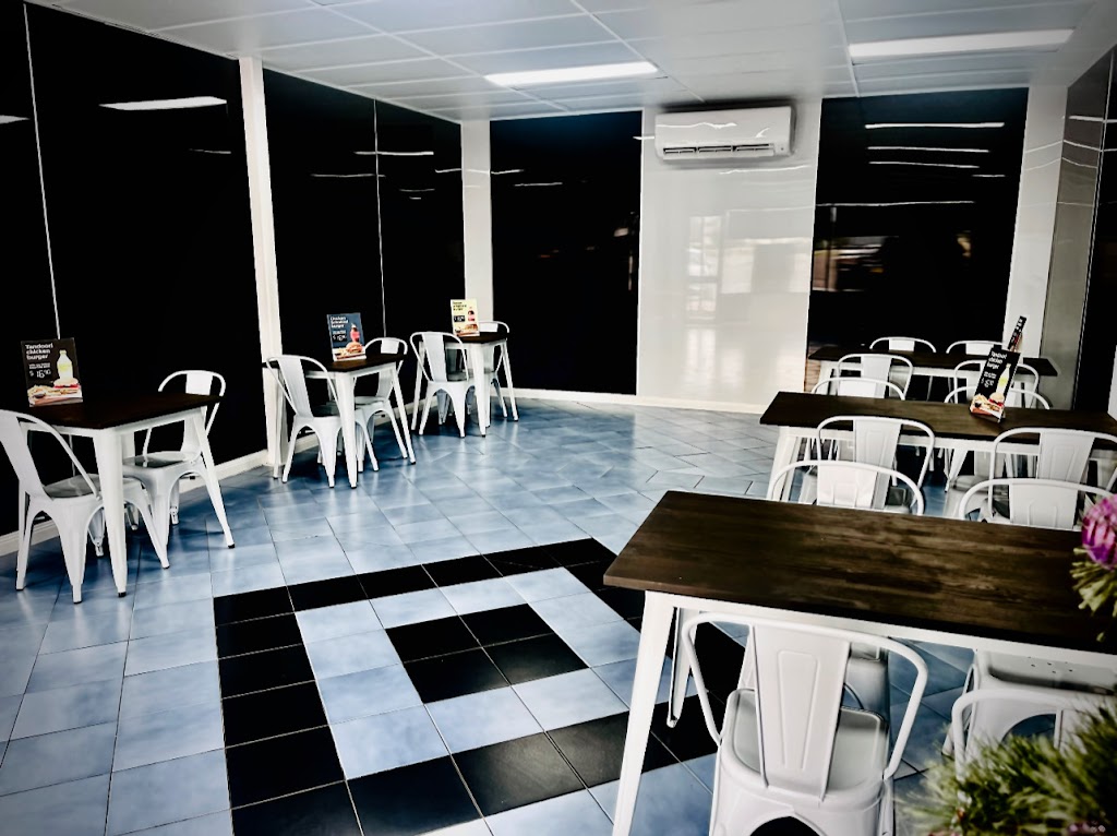Aberdeen Pizza House The Best Taste | 2/172 New England Hwy, Aberdeen NSW 2333, Australia | Phone: (02) 6543 1350
