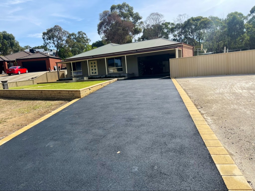 Hall & Gray Asphalting | 19 Crossley Ave, Epsom VIC 3551, Australia | Phone: 0417 469 598