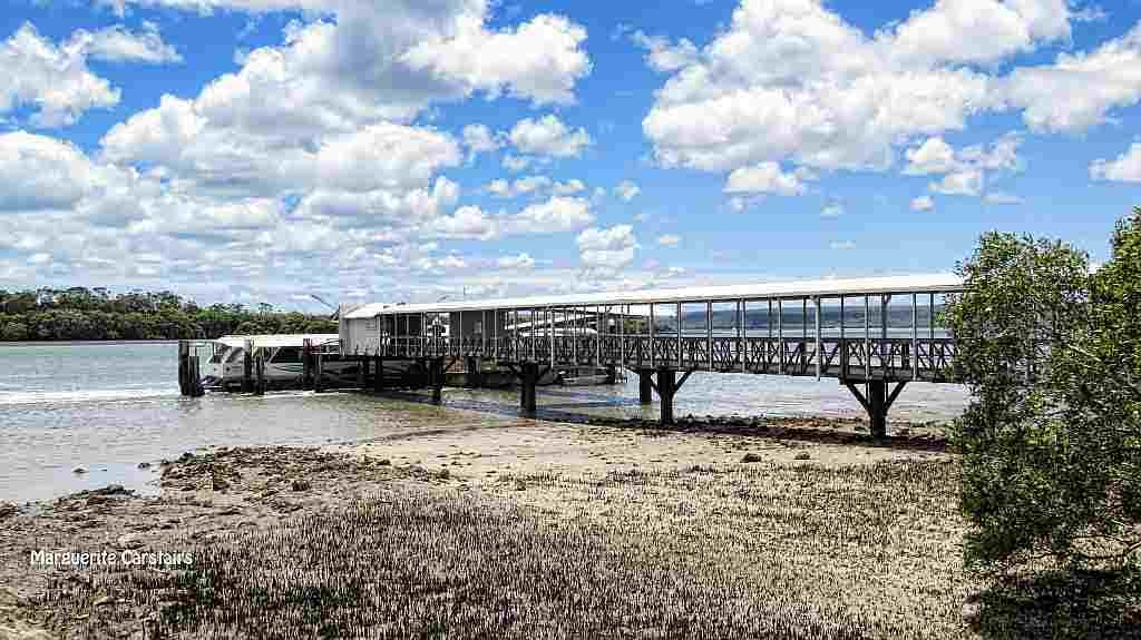 SeaLink Bay Islands Passenger Ferry |  | 8 Outlook Cres, Russell Island QLD 4184, Australia | 0734091145 OR +61 7 3409 1145