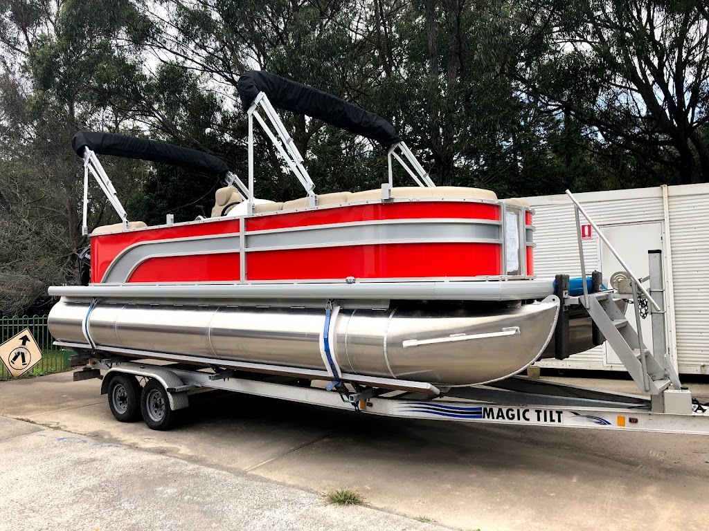 Runaway Bay Pontoon Boats | 155 Ford Rd, Burbank QLD 4156, Australia | Phone: (07) 3440 9000