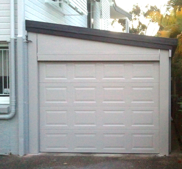 Supreme Garage Door Services | 37 Bullen Cct, Forest Lake QLD 4078, Australia | Phone: 0400 029 995