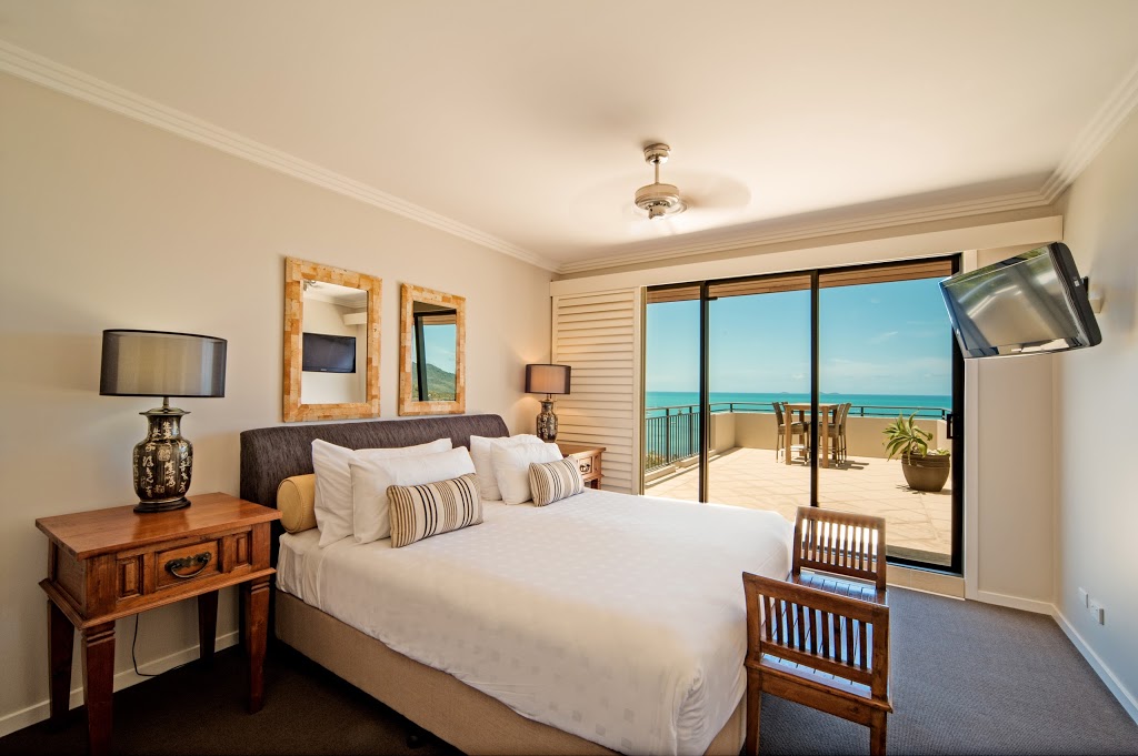 Pinnacles Resort | 16 Golden Orchid Dr, Airlie Beach QLD 4802, Australia | Phone: (07) 4948 4800