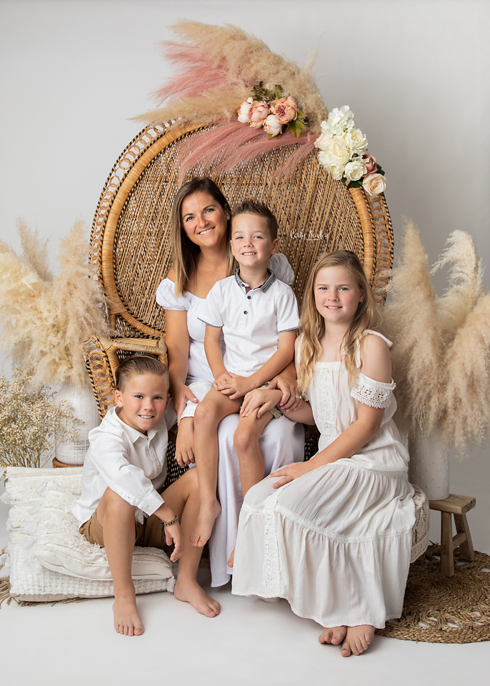 Carly Sinden Photography | 81 Jindalee Blvd, Jindalee WA 6036, Australia | Phone: 0466 238 348