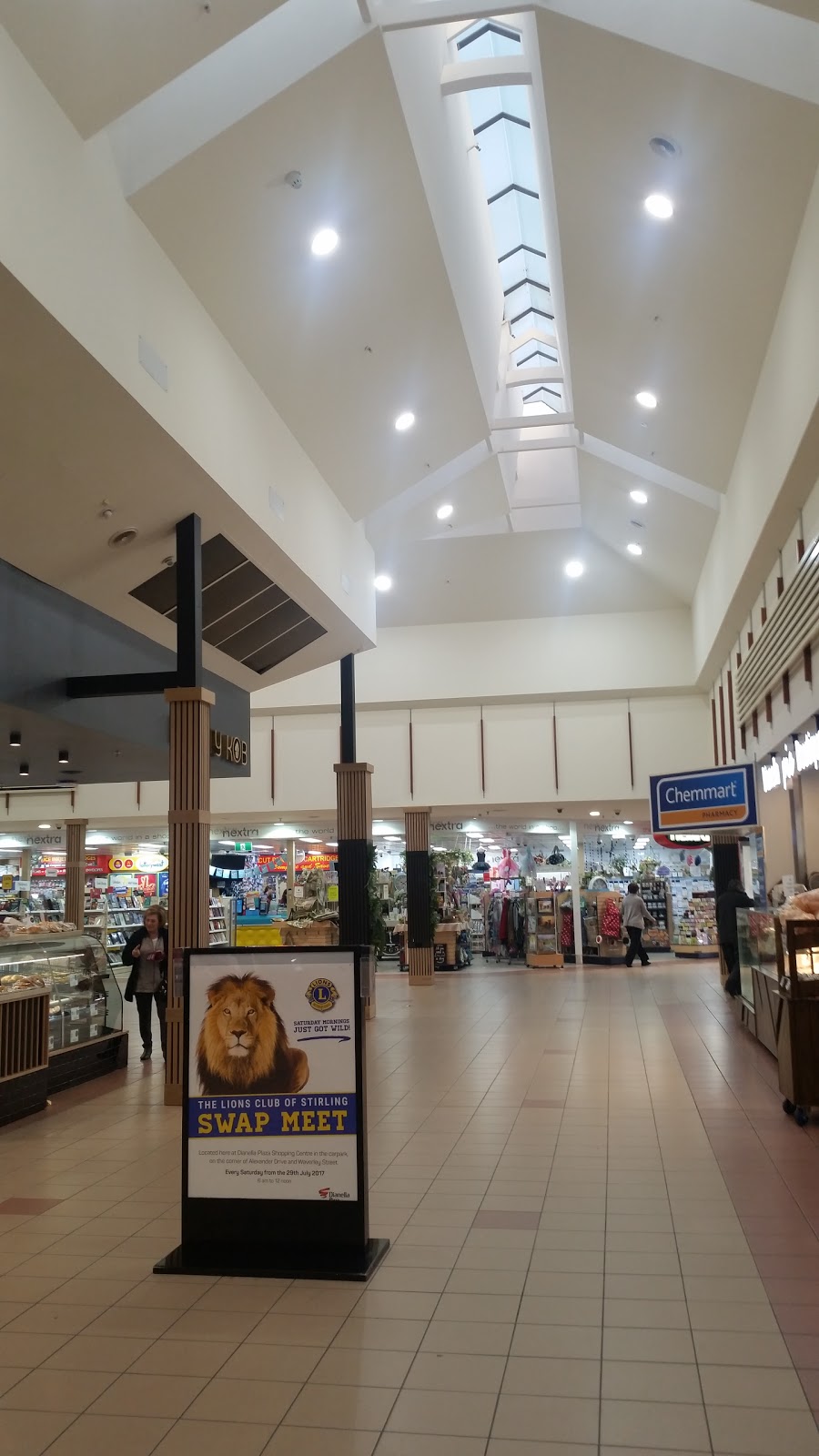 Dianella Plaza | shopping mall | 366 Grand Promenade, Dianella WA 6059, Australia | 0892750430 OR +61 8 9275 0430