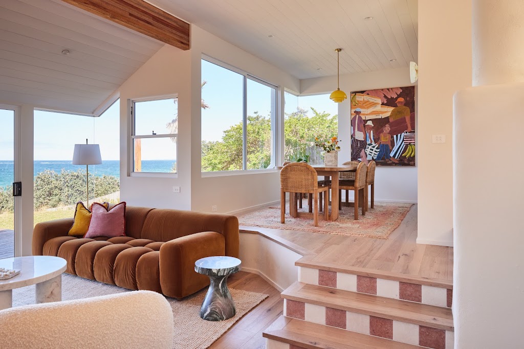 Chante Mer House | 55 S Pacific Cres, Ulladulla NSW 2539, Australia | Phone: 0423 357 057