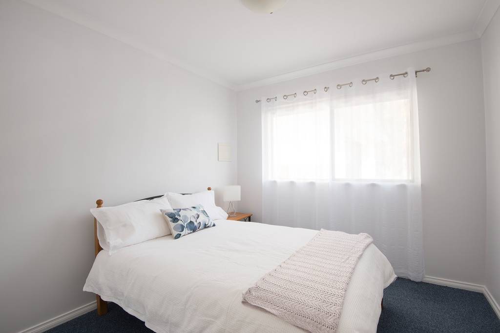 Sea-esta | Eleven Mile Beach Rd, Pink Lake WA 6450, Australia | Phone: 0427 715 117