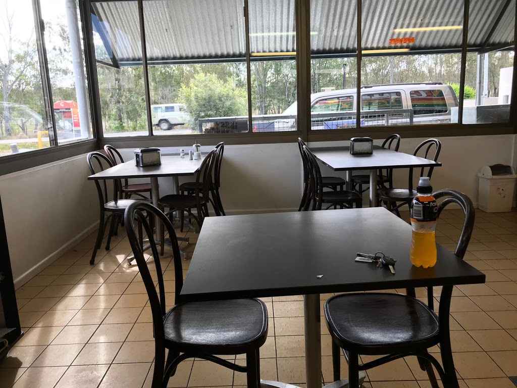Willowbank Country Cafe And Service | 2708 Cunningham Hwy, Willowbank QLD 4306, Australia | Phone: (07) 5464 3222
