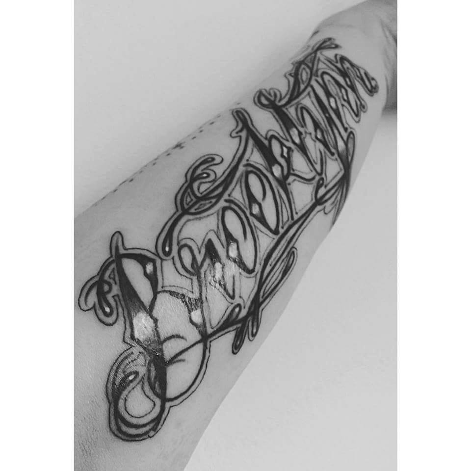 Cougars Tattooing | store | 1118 Toorak Rd, Camberwell VIC 3124, Australia | 0398190088 OR +61 3 9819 0088