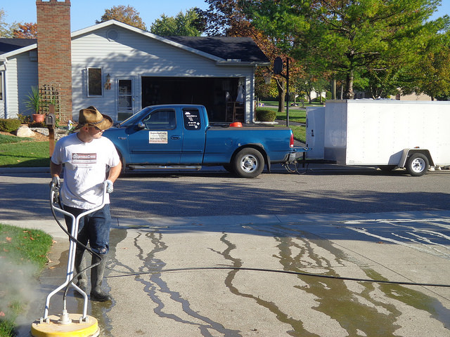 Capalaba Pressure Cleaning | 16 Ogilvie St, Alexandra Hills QLD 4161, Australia | Phone: (07) 3064 0683