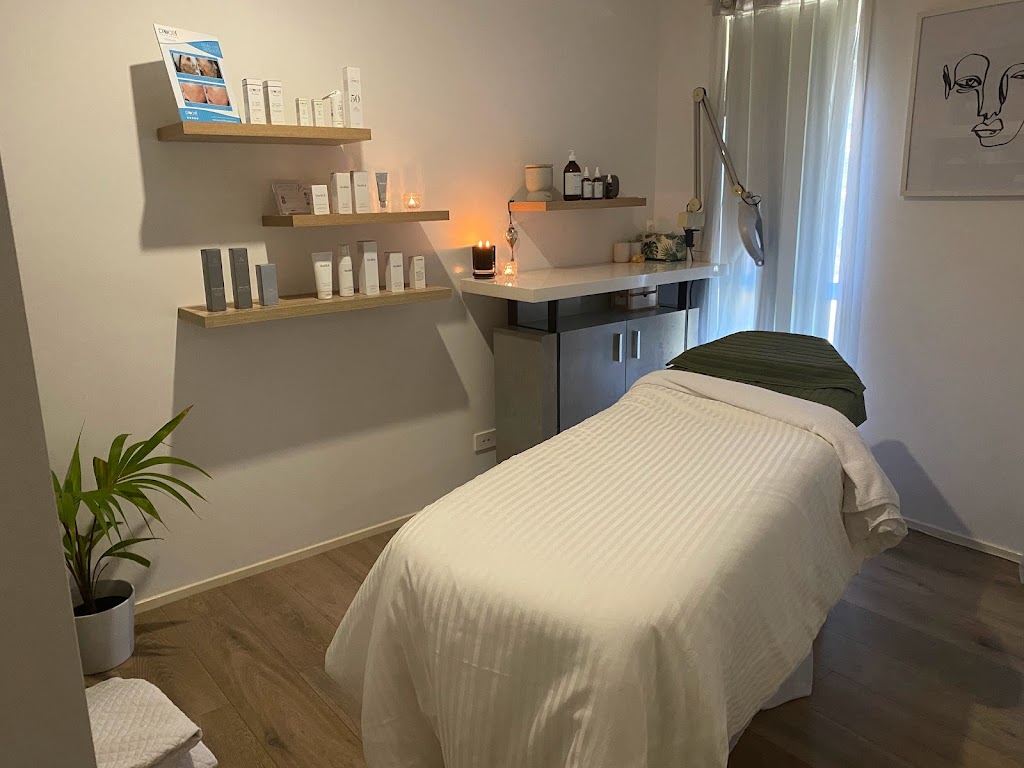 bespoke skin | 2 Punnul St, Fletcher NSW 2287, Australia | Phone: 0414 581 295