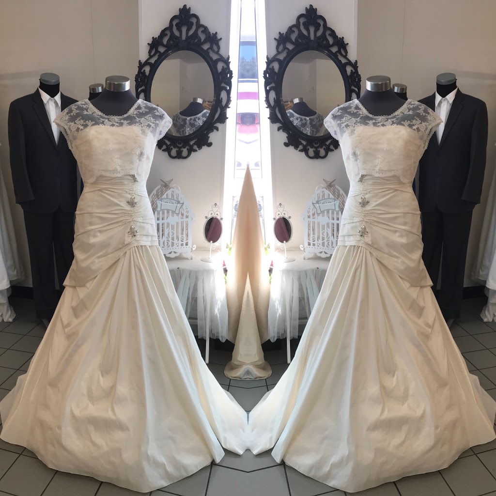 Kiss The Bride Bridal Formal and Suit Hire | 7B/193 Morayfield Rd, Morayfield QLD 4506, Australia | Phone: (07) 5432 3339