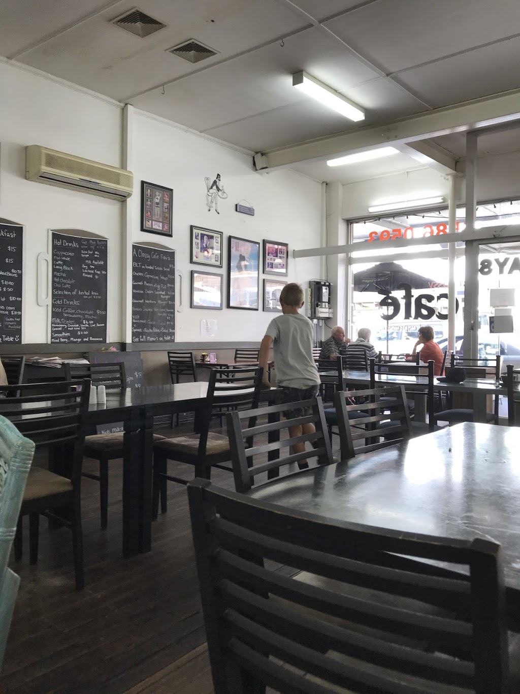A Classy Cafe & Espresso Bar | cafe | 70 Cameron St, Wauchope NSW 2446, Australia | 0265860593 OR +61 2 6586 0593