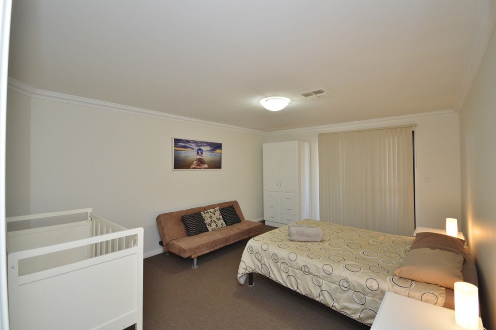 Villa Palazzo 3 | lodging | 3/52 Smith St, Kalbarri WA 6536, Australia | 0899370400 OR +61 8 9937 0400