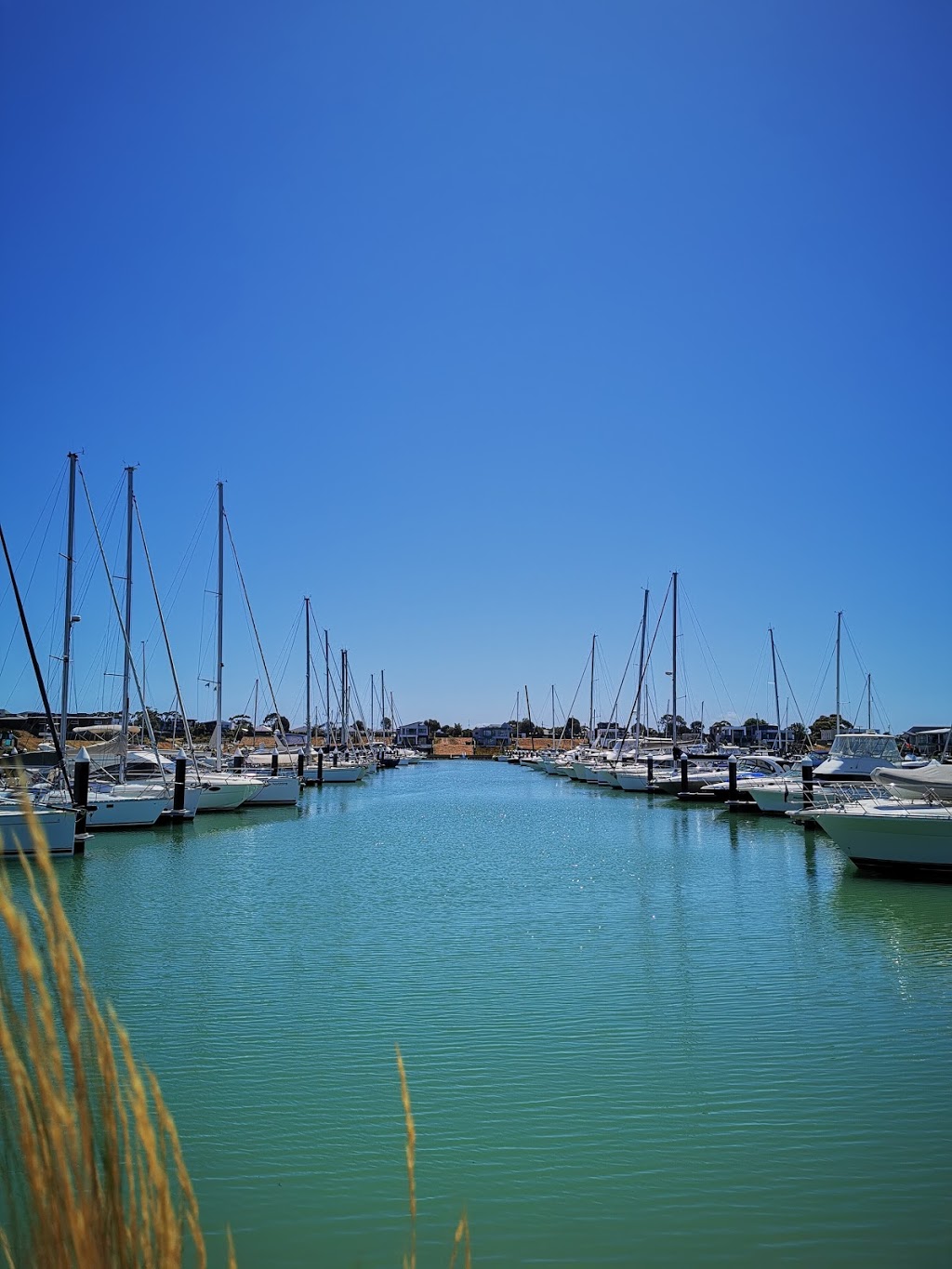 Hidden Harbour Marina | Island Dr, Safety Beach VIC 3936, Australia | Phone: 0481 207 832