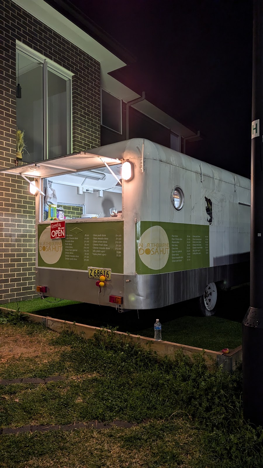 Northbourne Dosa Hut | 143 Northbourne Dr, Marsden Park NSW 2765, Australia | Phone: 0449 592 005