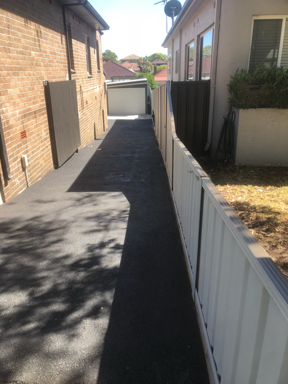 T & L Excavations & Sydney Asphalting Pty Ltd | Londonderry, Penrith NSW 2753, Australia | Phone: (02) 9064 8045