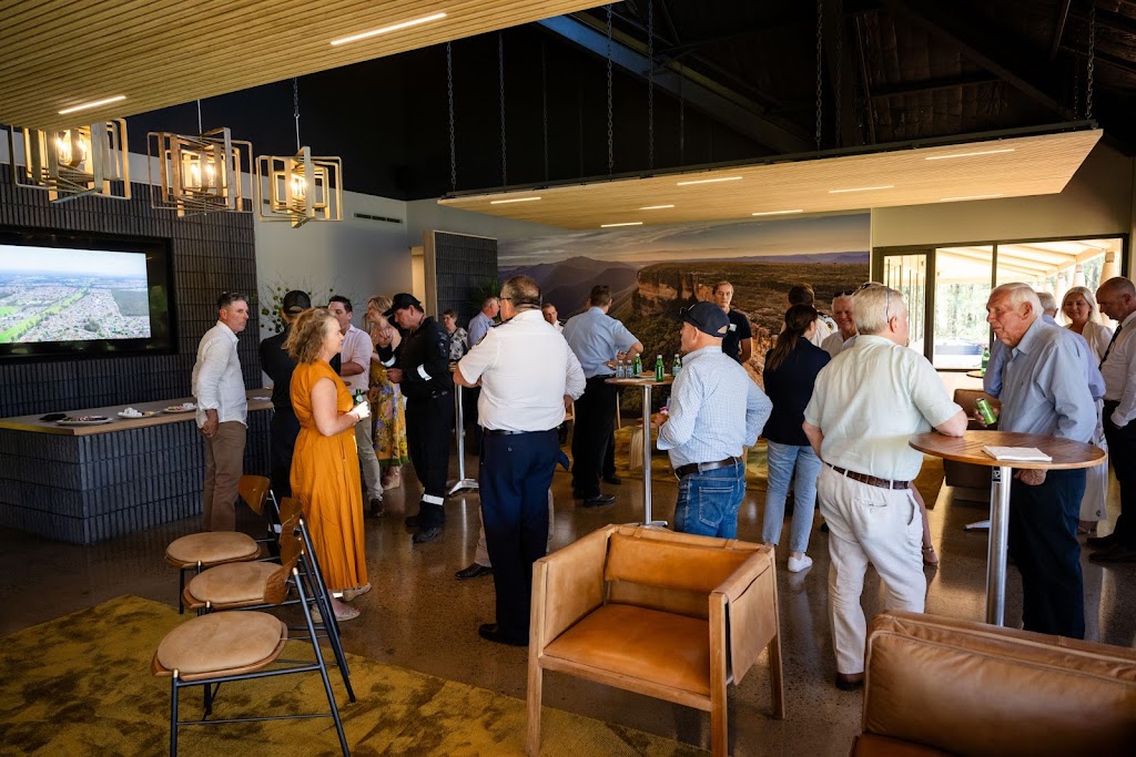 The Lobby | 89/151 Old Castlereagh Rd, Castlereagh NSW 2749, Australia | Phone: (02) 9637 4455