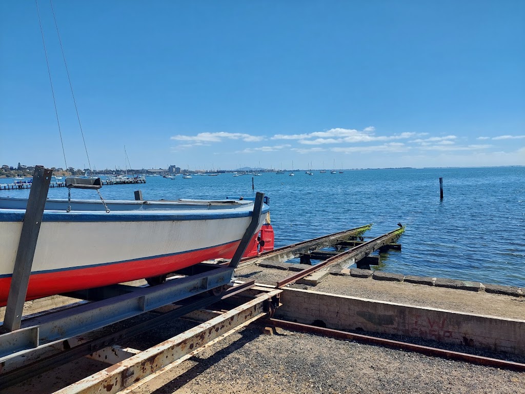 Western Beach | Western Foreshore Rd, Geelong VIC 3220, Australia | Phone: (03) 5272 5272