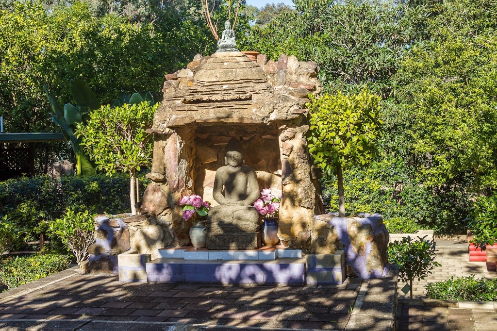 Mahamakut Buddhist Foundation | place of worship | 39 Junction Rd, Leumeah NSW 2560, Australia | 0246257930 OR +61 2 4625 7930