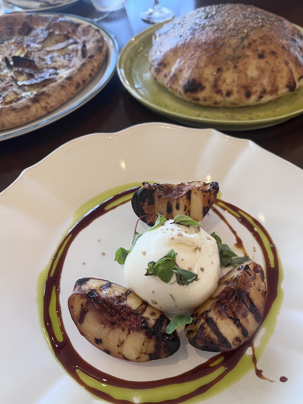 Robertos Italian & Pizzeria | 42 Hoddle St, Robertson NSW 2577, Australia | Phone: 0423 314 295