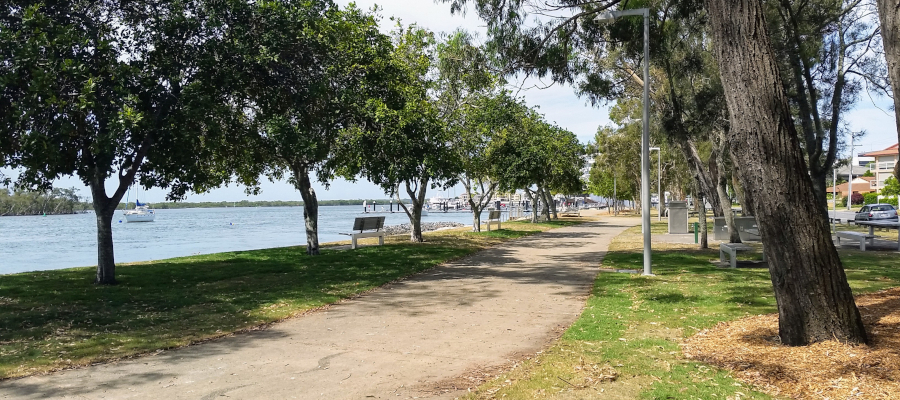 Gold Coast Fishing Spots - Ann Jackson Memorial Park | Paradise Parade, Paradise Point QLD 4216, Australia