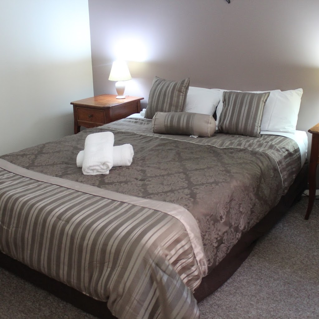 Executive Hideaway Motel/Apartments, Benalla | 71 Samaria Rd, Benalla VIC 3672, Australia | Phone: (03) 5762 4055