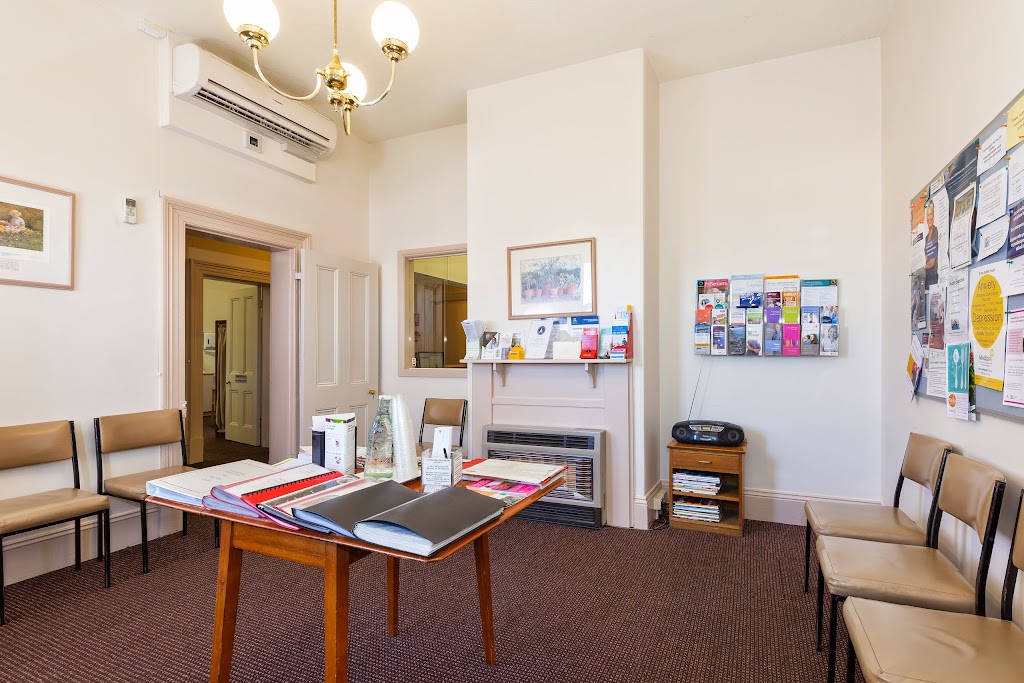 Kyneton Medical Centre | 9/11 Market St, Kyneton VIC 3444, Australia | Phone: (03) 5422 1397