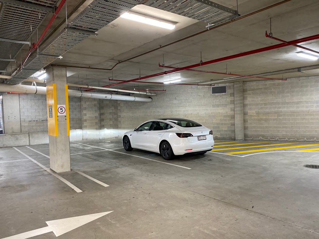 Robs Tesla Model 3 Rental AU | car rental | Doyle St, Coorparoo QLD 4151, Australia | 0403250557 OR +61 403 250 557