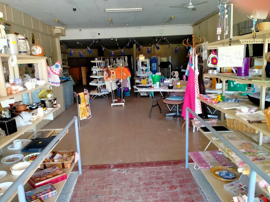Craft & Stuff | clothing store | Forbes St, Yeoval NSW 2868, Australia | 0427152400 OR +61 427 152 400