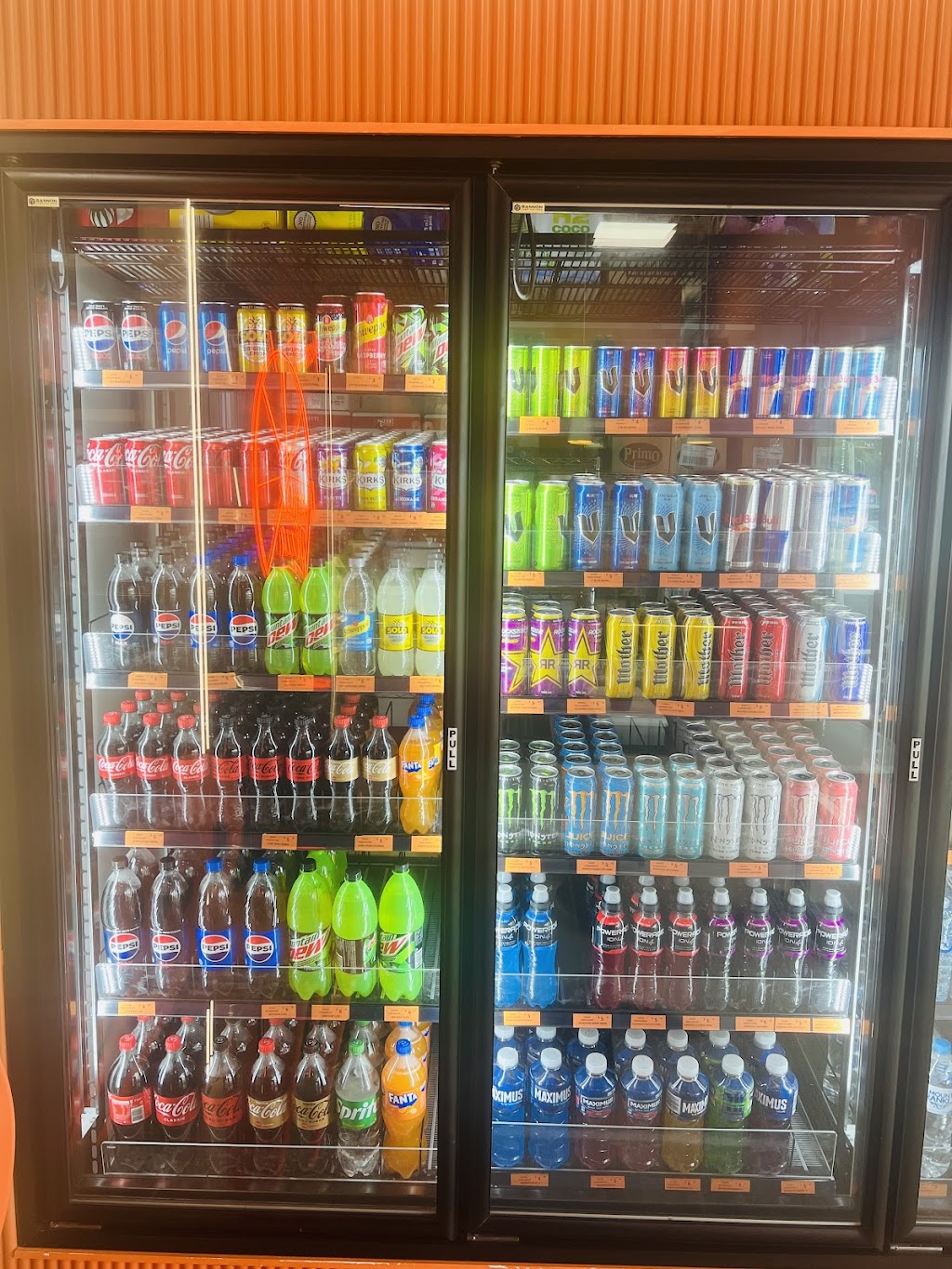 Aussinoz Pizza Walloon | Shop2/2 Queen St, Walloon QLD 4306, Australia | Phone: (07) 4660 5603