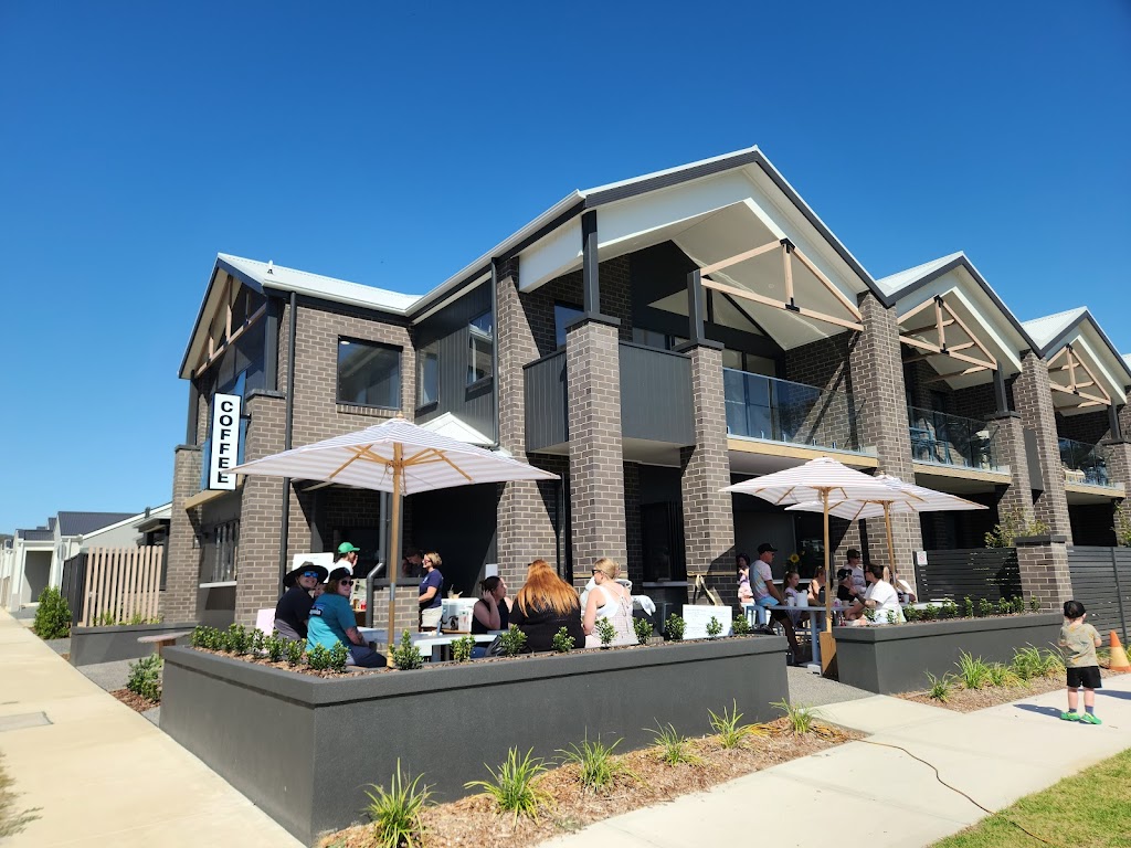 Roxys Cafe | 19 Dokic Wy, Baranduda VIC 3691, Australia | Phone: (02) 6062 2033