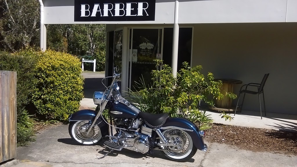 Scumbags Barber Shop Noosa | shop 2/89 Noosa Dr, Noosa Heads QLD 4567, Australia | Phone: 0401 885 576