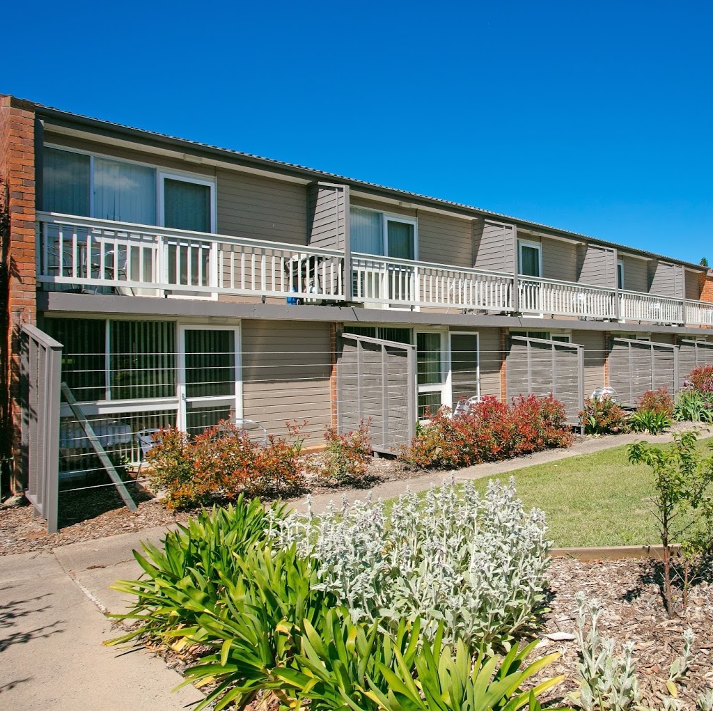 Bathurst Apartments | 44 Morrisset St, Bathurst NSW 2795, Australia | Phone: (02) 6332 1777