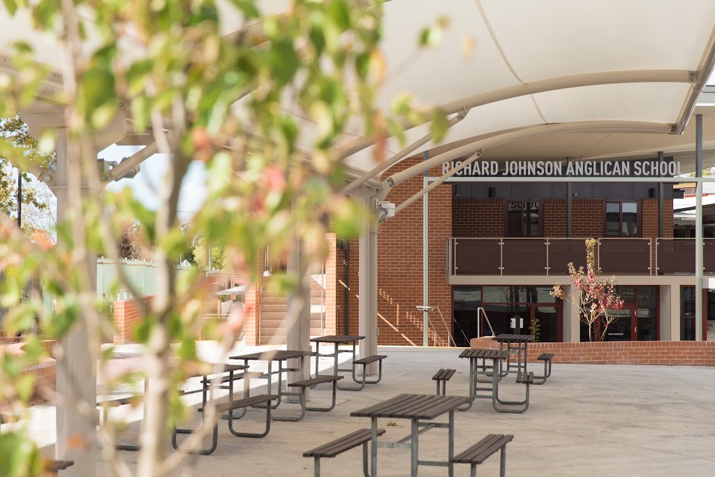 Richard Johnson Anglican School - Oakhurst Campus | school | 93 Hyatts Rd, Oakhurst NSW 2761, Australia | 0296772455 OR +61 2 9677 2455