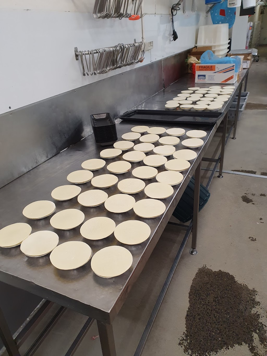 Meat You Here | 25/700 Logan Rd, Greenslopes QLD 4120, Australia | Phone: (07) 3847 1213