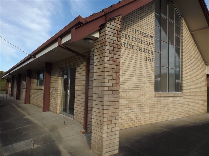 Lithgow Seventh-Day Adventist Church | church | 3 Albert St, Hermitage Flat NSW 2790, Australia | 0406080190 OR +61 406 080 190