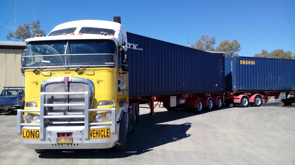 T.and F.S Woods PTY LTD | moving company | 96 Industrial Dr, Moree NSW 2400, Australia | 0267523628 OR +61 2 6752 3628