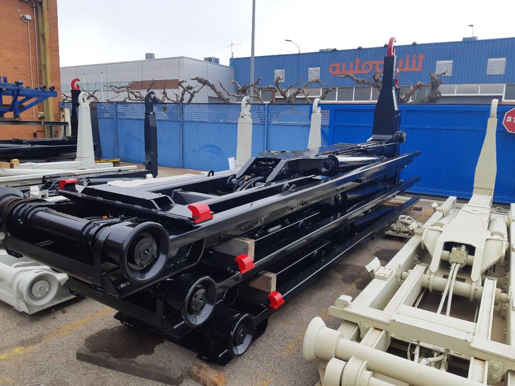 CAYVOL Skip Loaders | 335, Glenorie NSW 2157, Australia | Phone: 0417 650 414