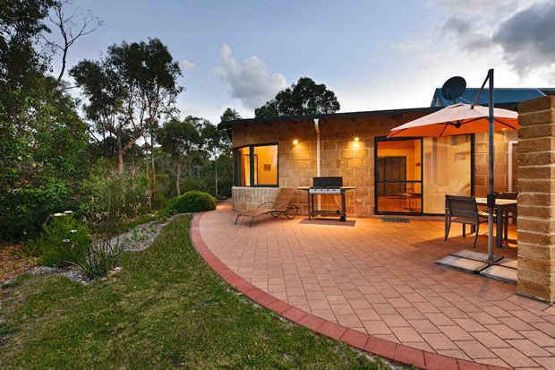 Aiyana Retreat | 28/38 Anning Rd, Denmark WA 6333, Australia | Phone: (08) 9848 3258