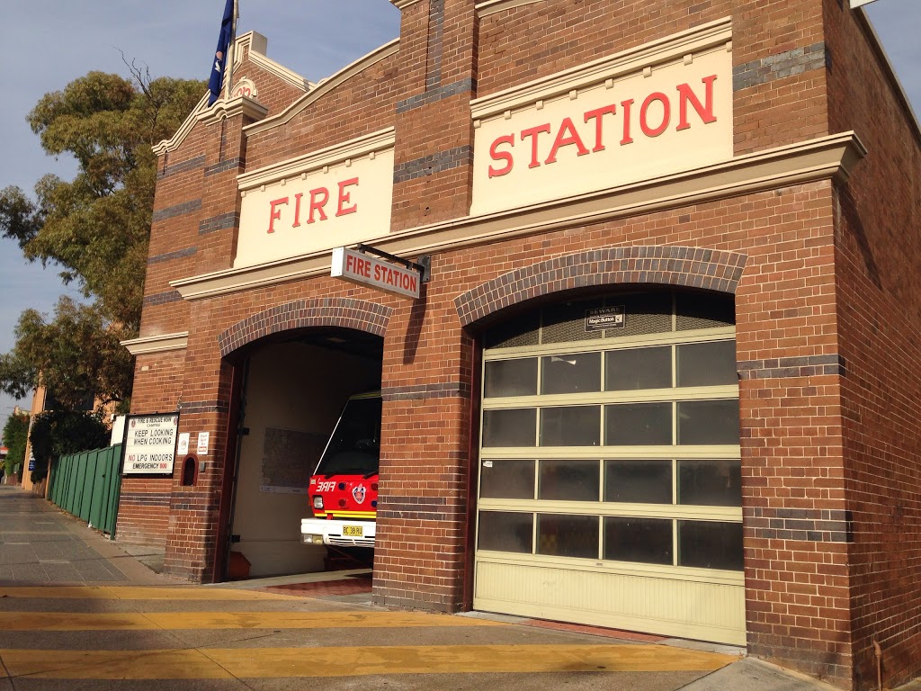 Fire and Rescue NSW Campsie Fire Station | fire station | 294 Beamish St, Campsie NSW 2194, Australia | 0297871668 OR +61 2 9787 1668