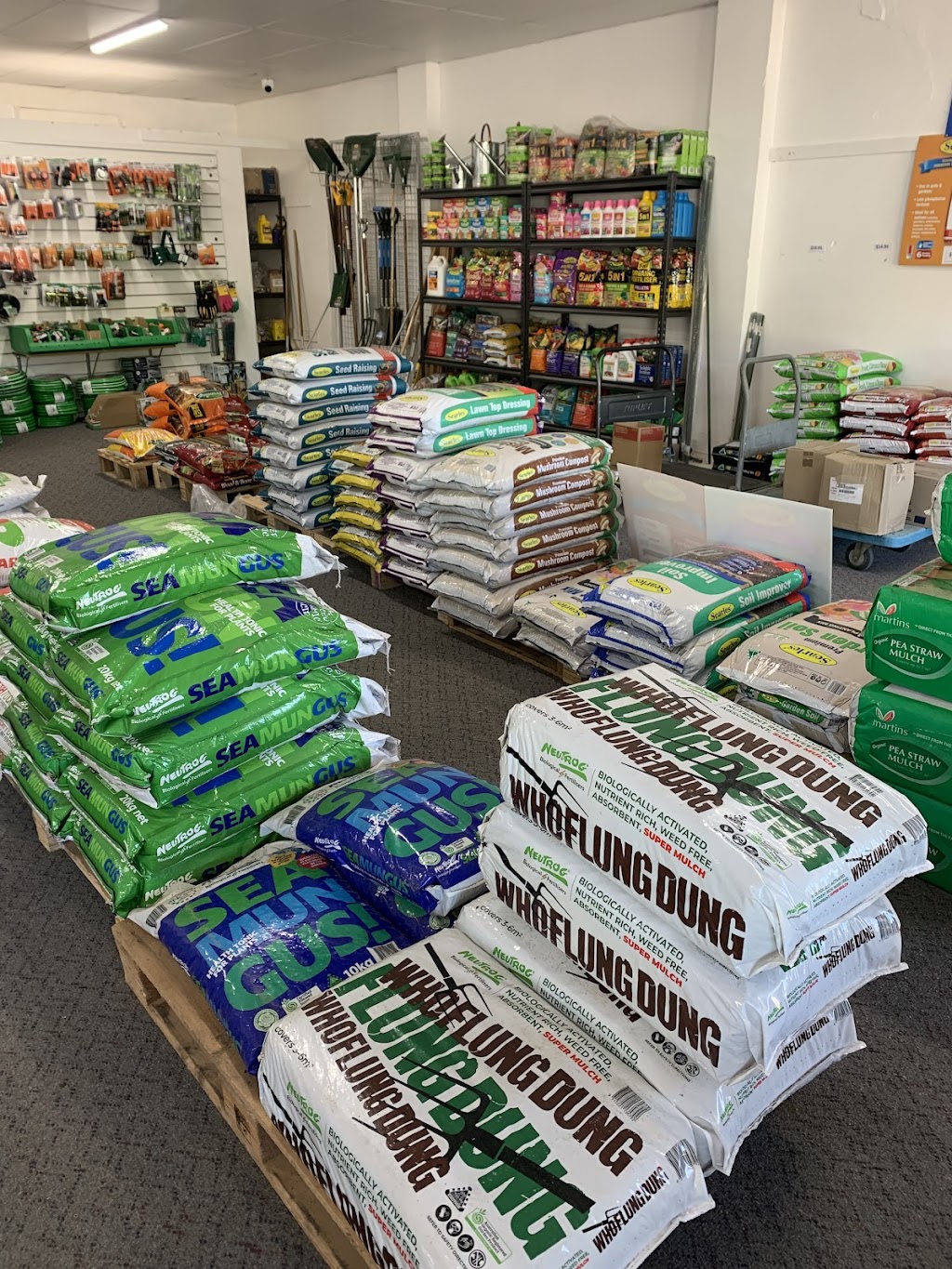 Western Mowers and Pumps | 147/149 Dubbo St, Warren NSW 2824, Australia | Phone: (02) 6847 4164