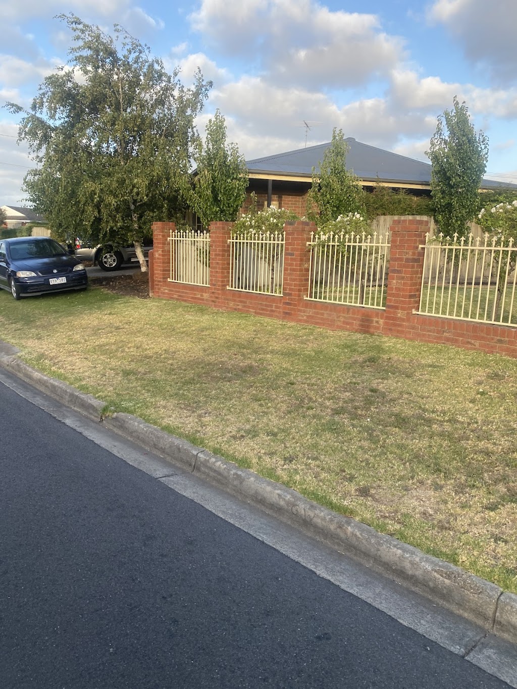 The Backyard Barber | Warralily Blvd, Armstrong Creek VIC 3217, Australia | Phone: 0408 178 999