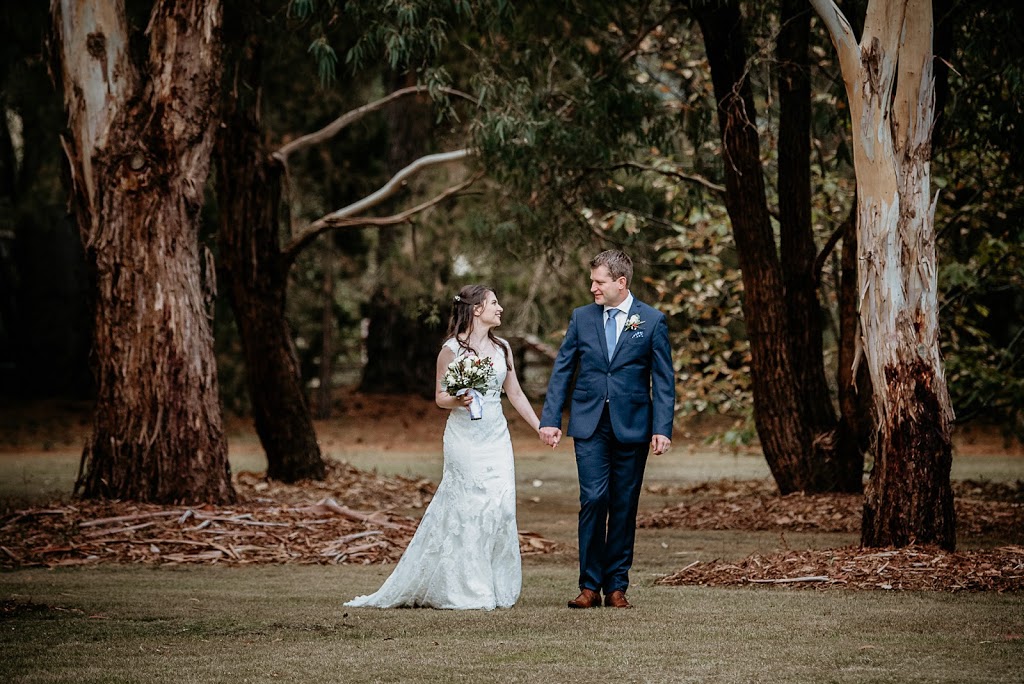 Iris Park Garden Weddings | 6 Carpenters Ln N, Hastings VIC 3915, Australia | Phone: (03) 5979 1760