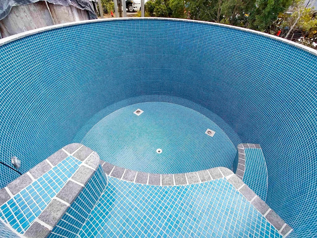 Australian Plunge Pools | 1236 Old Pacific Hwy, Somersby NSW 2250, Australia | Phone: 1300 758 643